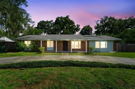915 E Michigan Avenue Deland FL 32724