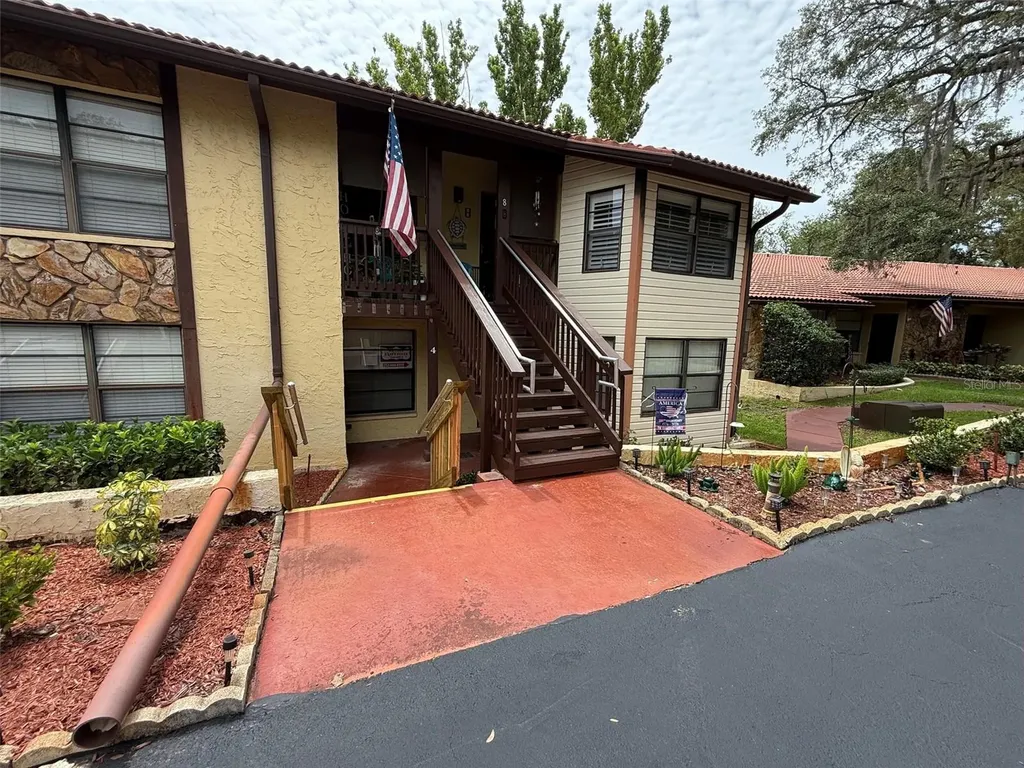 8621 Shadblow Court Port Richey FL 34668