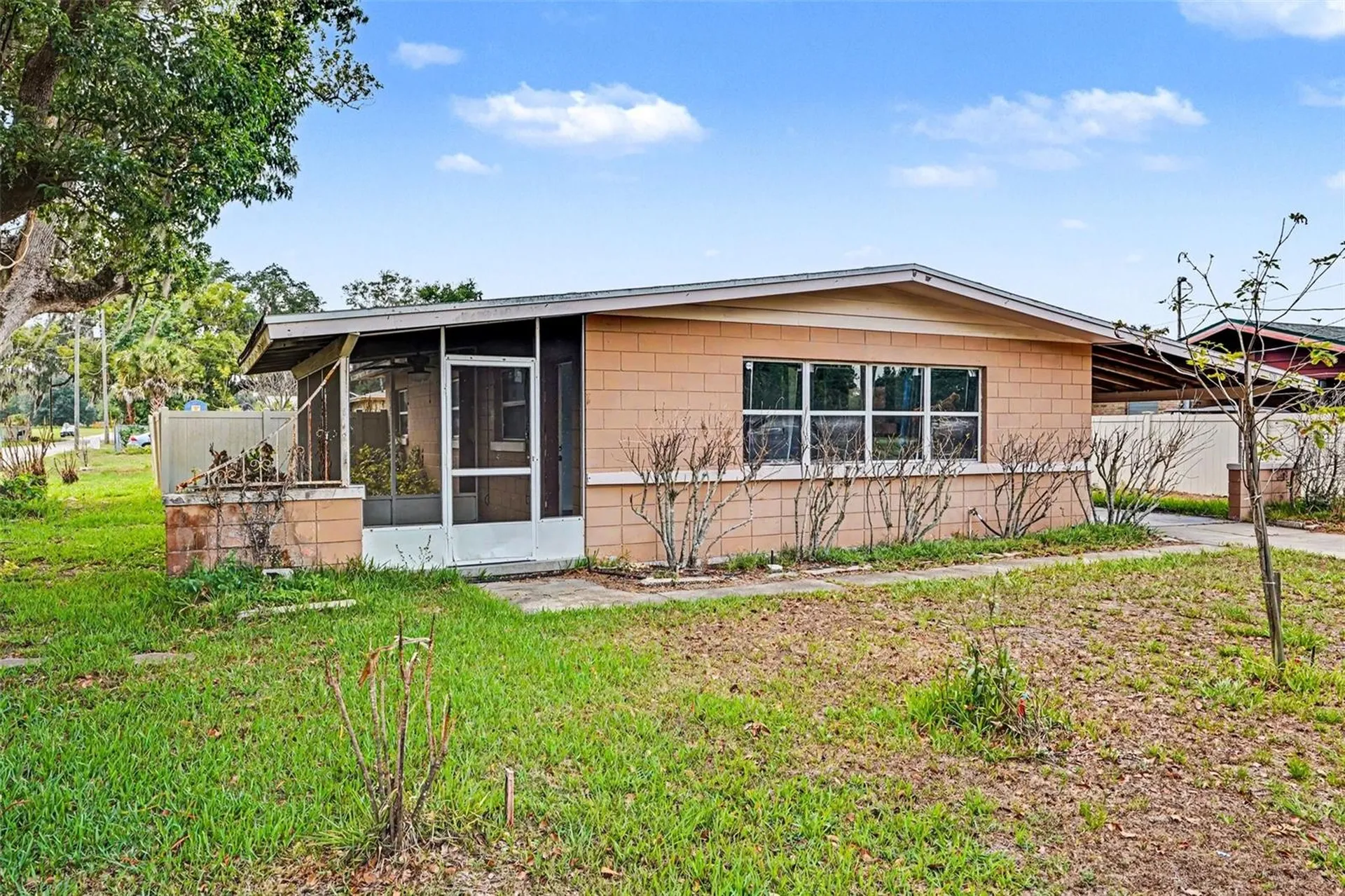 520 S Orange Avenue Fort Meade FL 33841