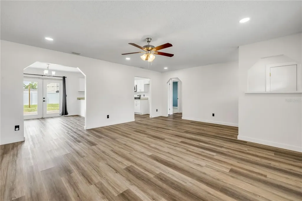 2726 Evergreen Drive Edgewater FL 32141