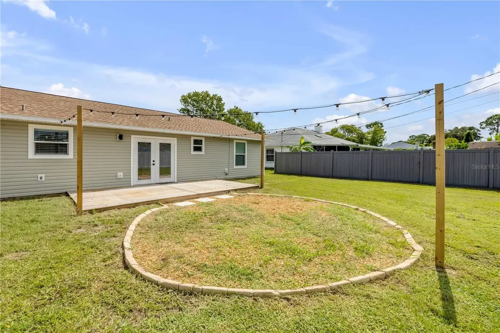 2726 Evergreen Drive Edgewater FL 32141