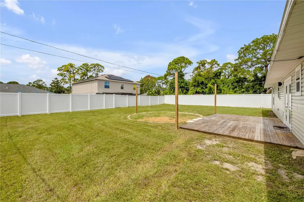 2726 Evergreen Drive Edgewater FL 32141