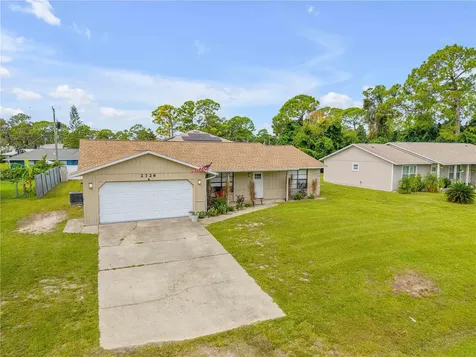 2726 Evergreen Drive Edgewater FL 32141