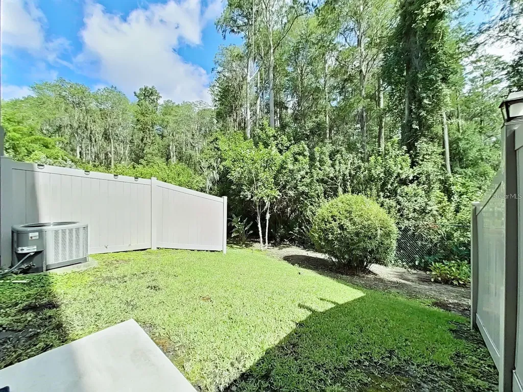 4222 Gauge Line Loop Tampa FL 33624