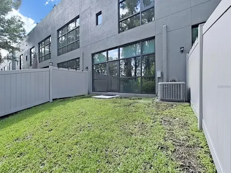 4222 Gauge Line Loop Tampa FL 33624
