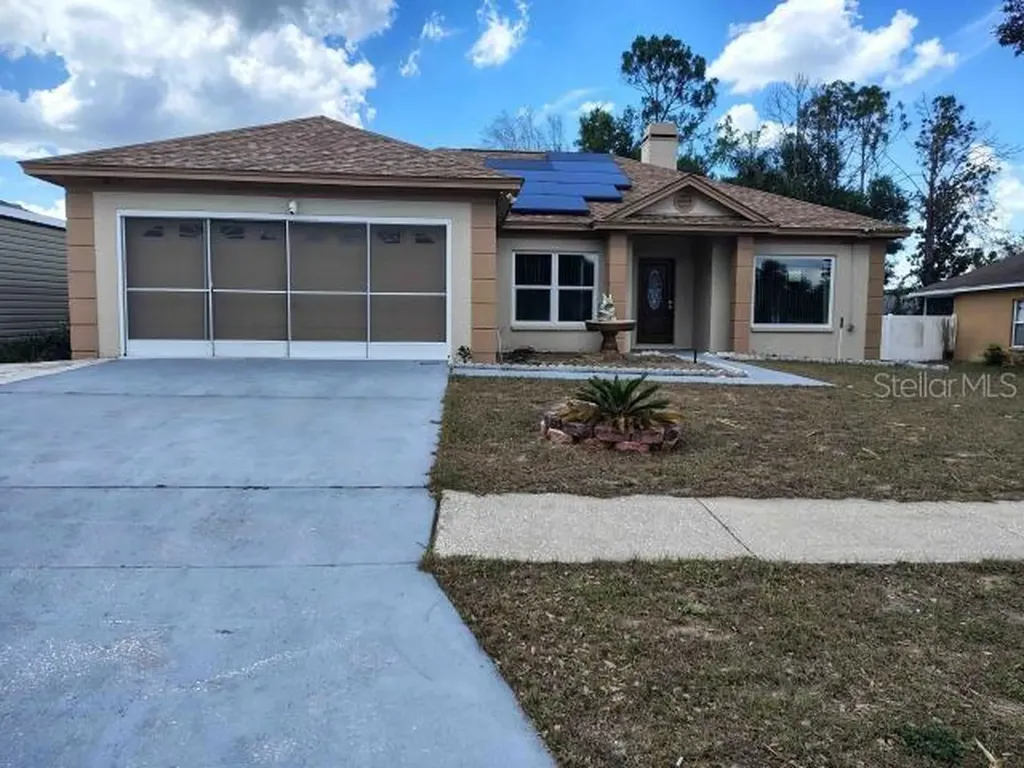 902 Greenbelt Circle Brandon FL 33510