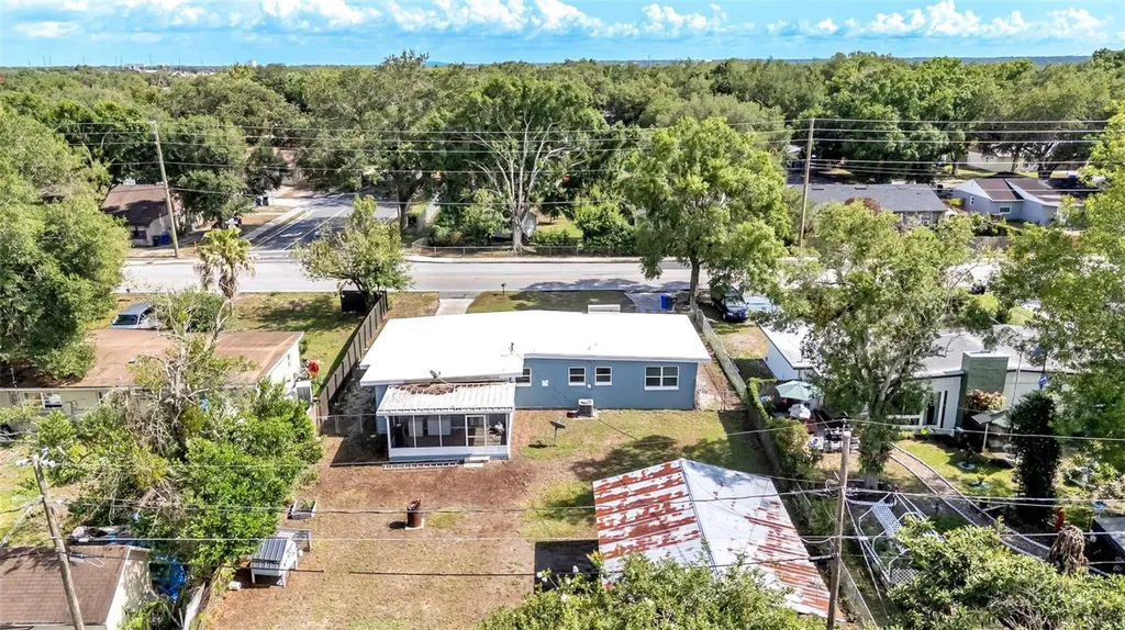 2270 S Crystal Lake Drive Lakeland FL 33801