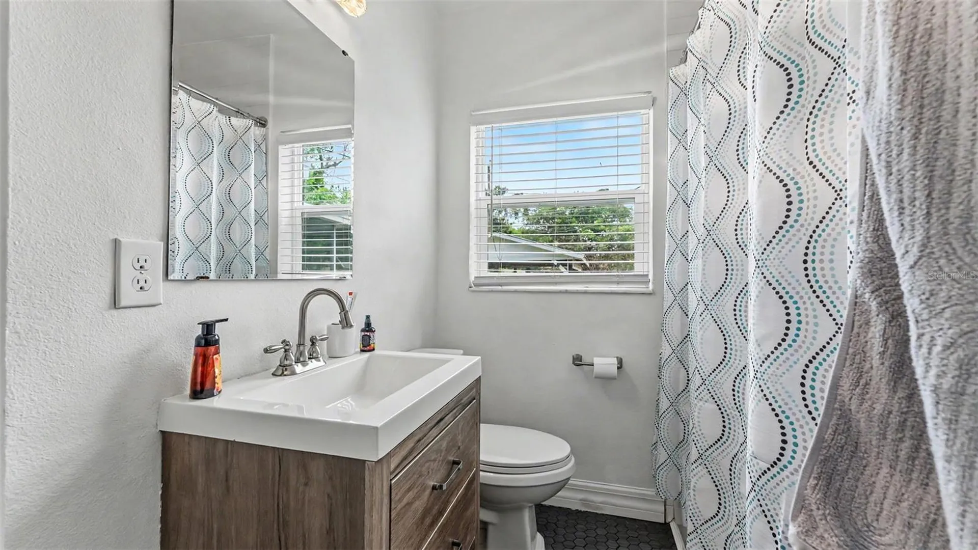 2270 S Crystal Lake Drive Lakeland FL 33801