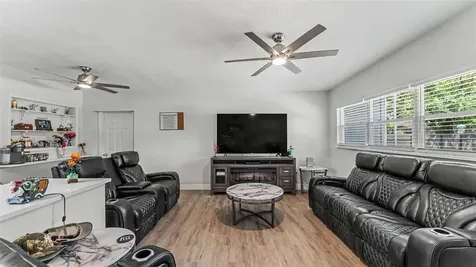 2270 S Crystal Lake Drive Lakeland FL 33801