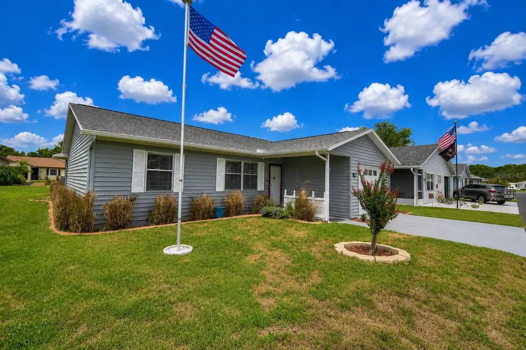4853 Colonnades Circle E Lakeland FL 33811
