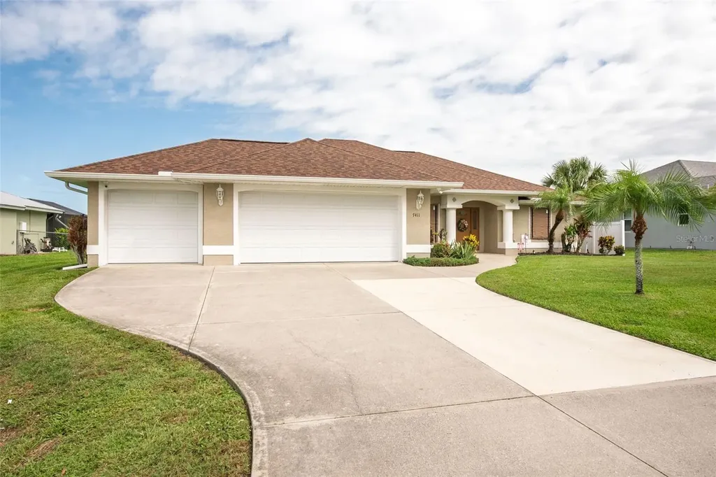7411 Snow Drive Englewood FL 34224