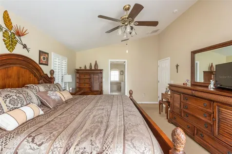 7411 Snow Drive Englewood FL 34224