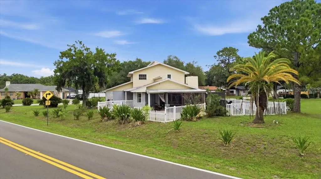3235 Silkwood Loop Land O Lakes FL 34639