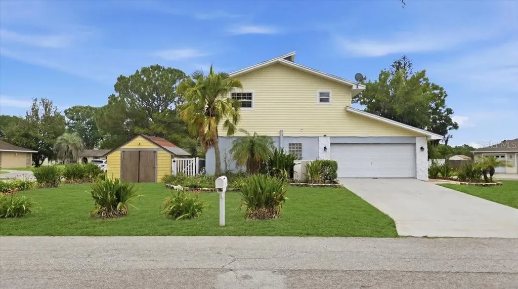 3235 Silkwood Loop Land O Lakes FL 34639