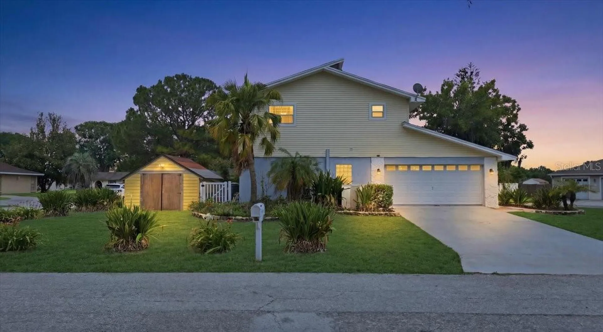 3235 Silkwood Loop Land O Lakes FL 34639