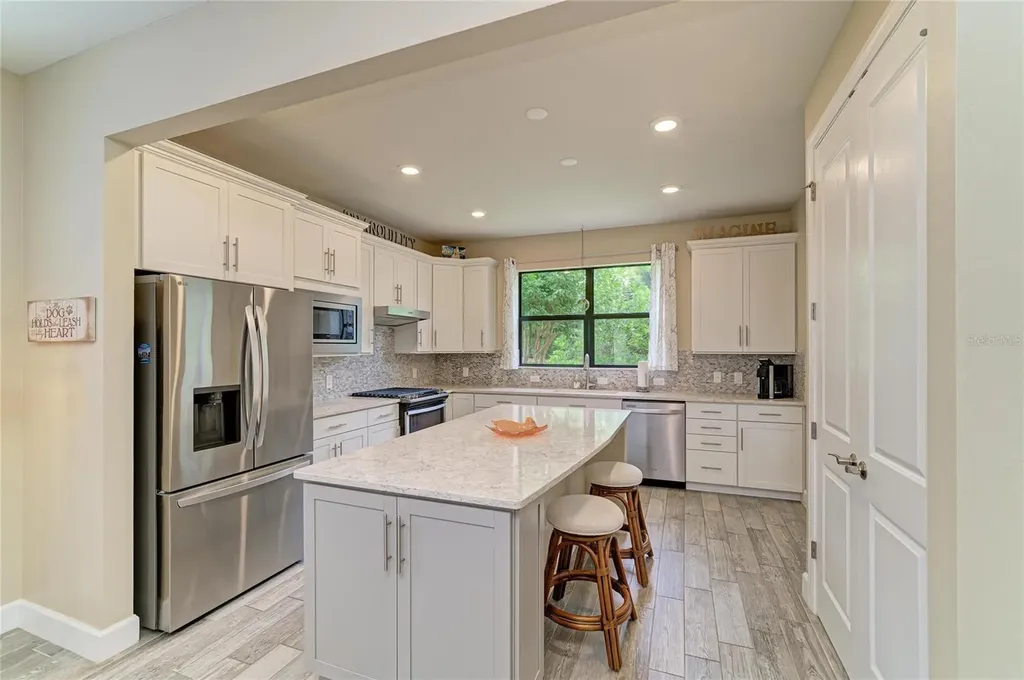 17002 Hampton Falls Terrace Bradenton FL 34202
