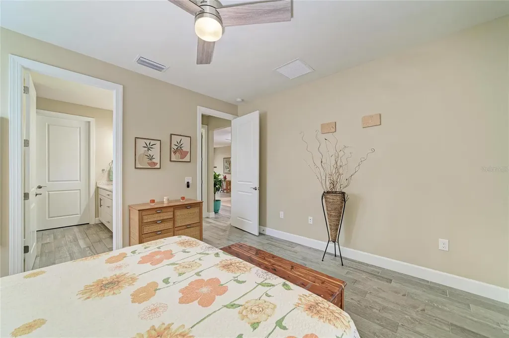 17002 Hampton Falls Terrace Bradenton FL 34202