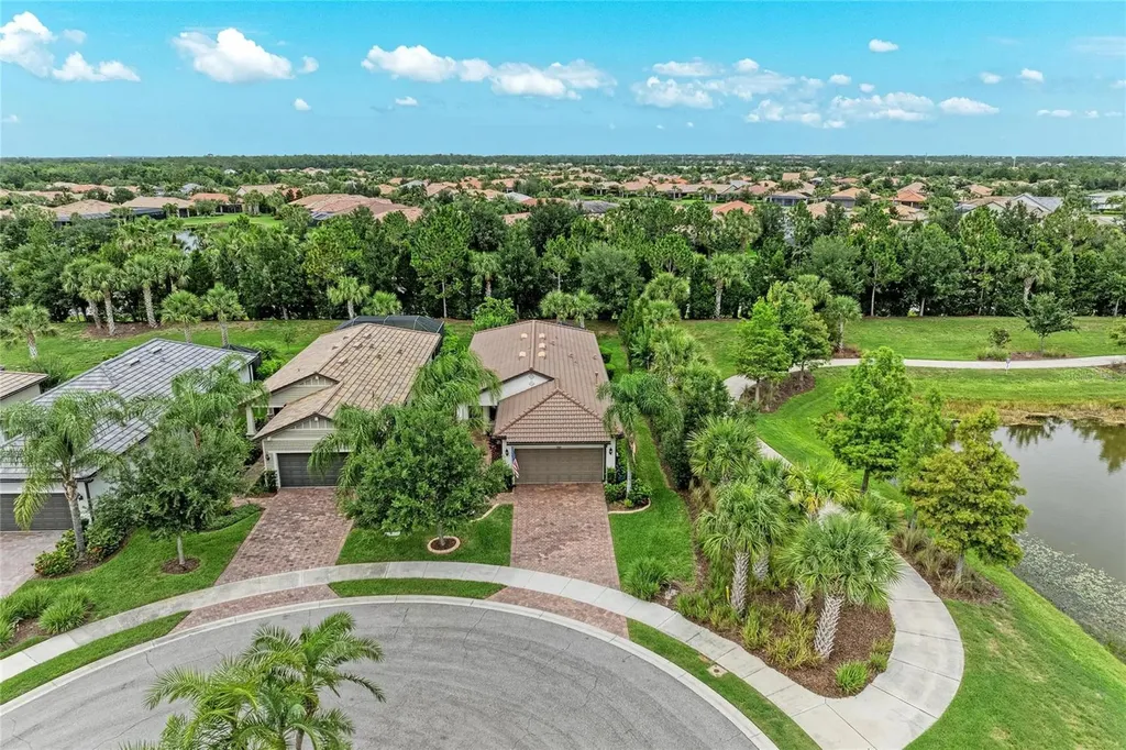 17002 Hampton Falls Terrace Bradenton FL 34202