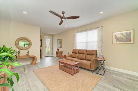 17002 Hampton Falls Terrace Bradenton FL 34202