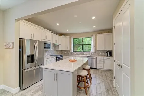 17002 Hampton Falls Terrace Bradenton FL 34202