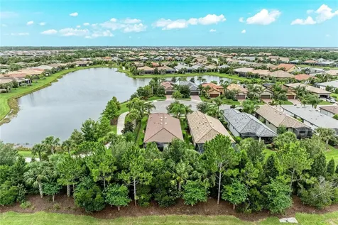17002 Hampton Falls Terrace Bradenton FL 34202