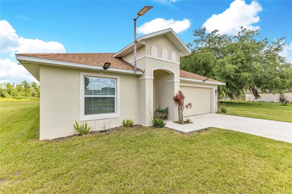 723 Robin Court Kissimmee FL 34759