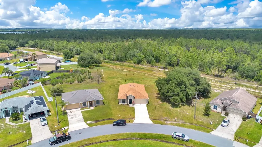 723 Robin Court Kissimmee FL 34759