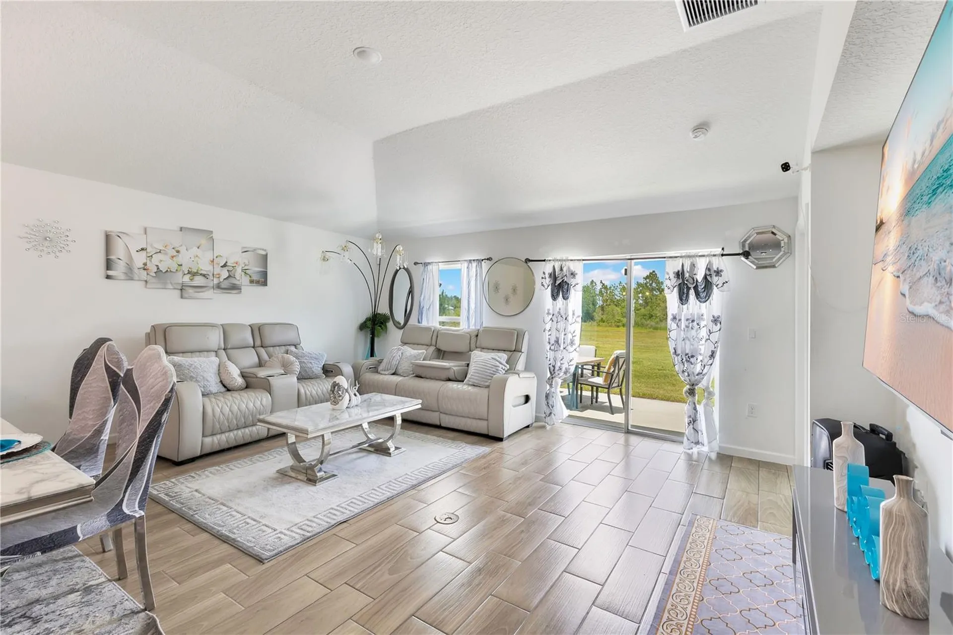 723 Robin Court Kissimmee FL 34759