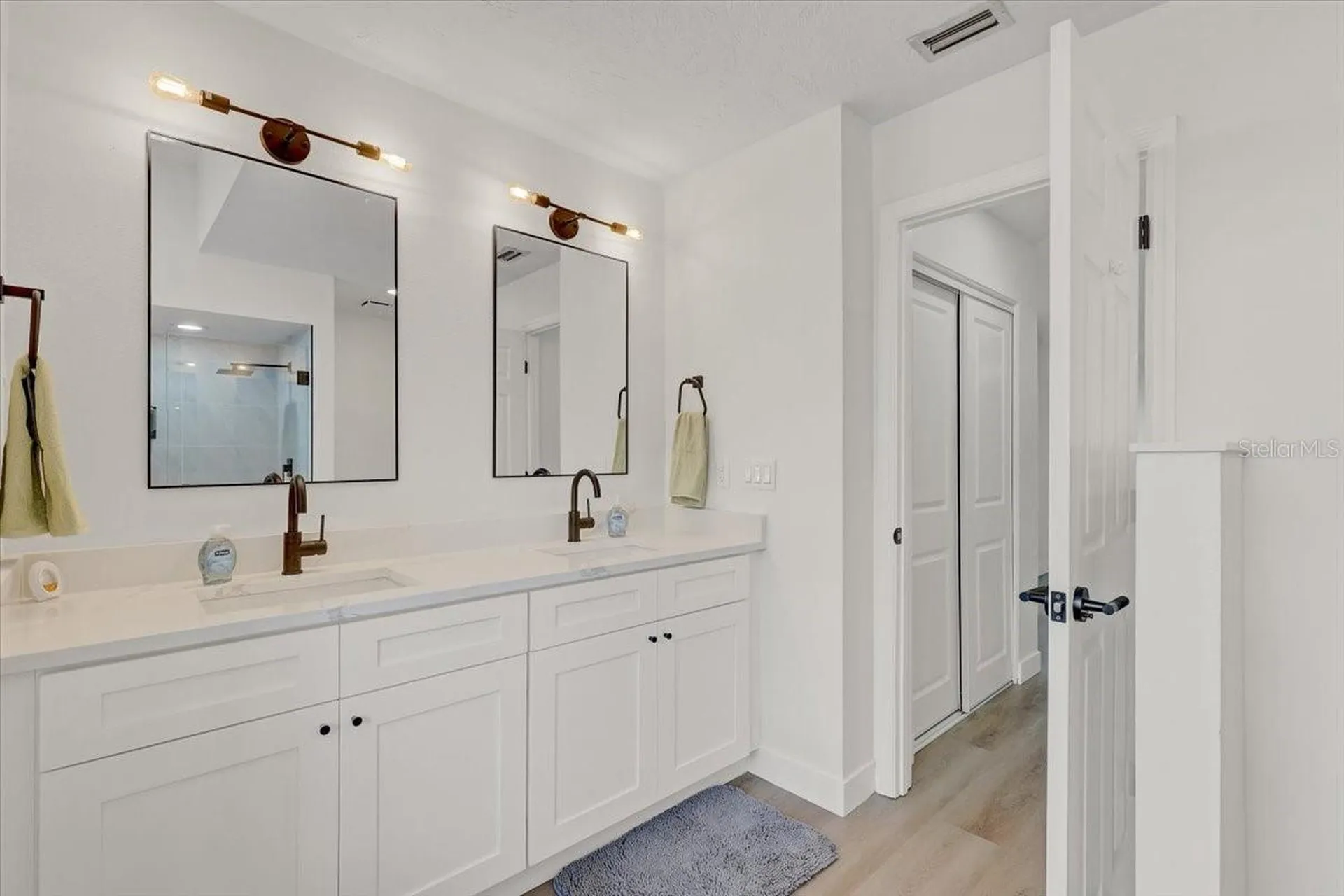 2405 Appaloosa Circle Sarasota FL 34240