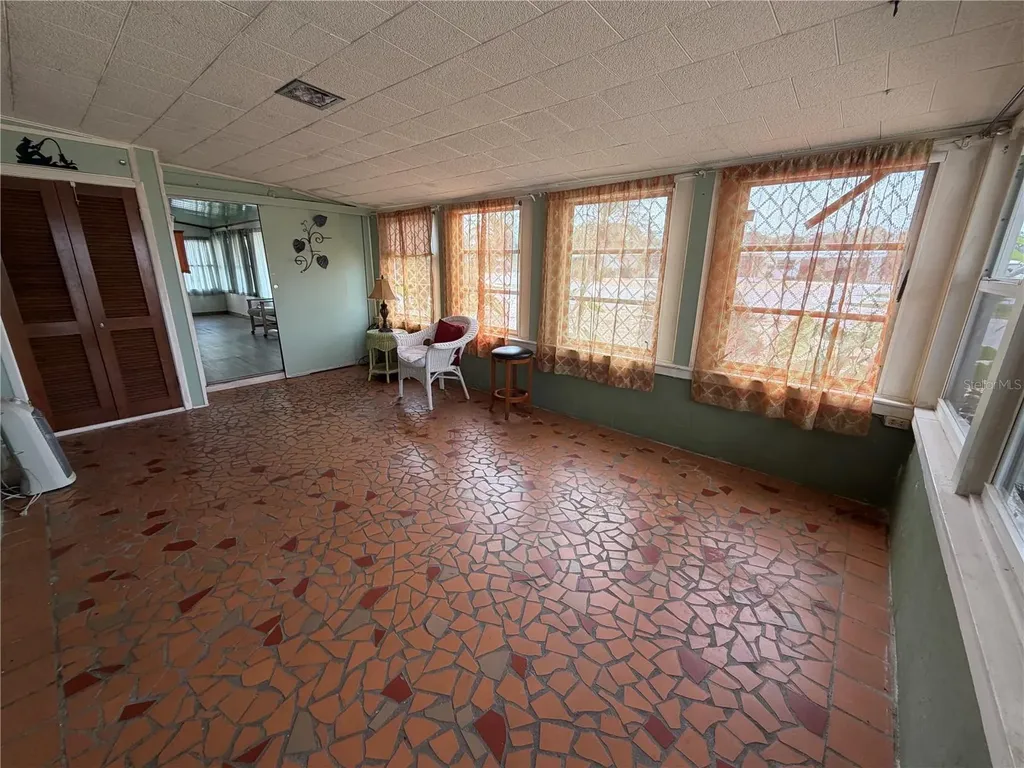5066 Pebble Beach Avenue Sarasota FL 34234