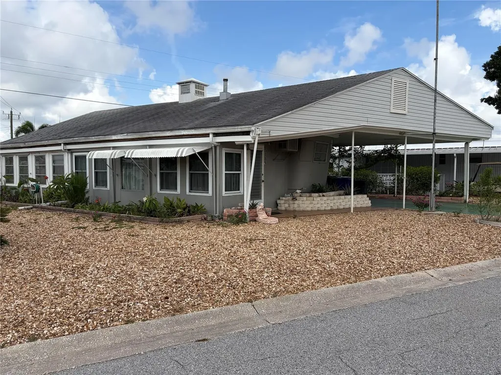 5066 Pebble Beach Avenue Sarasota FL 34234