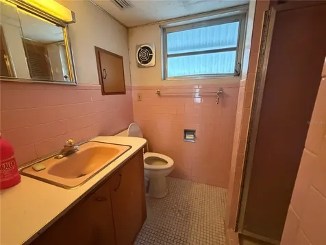 5066 Pebble Beach Avenue Sarasota FL 34234