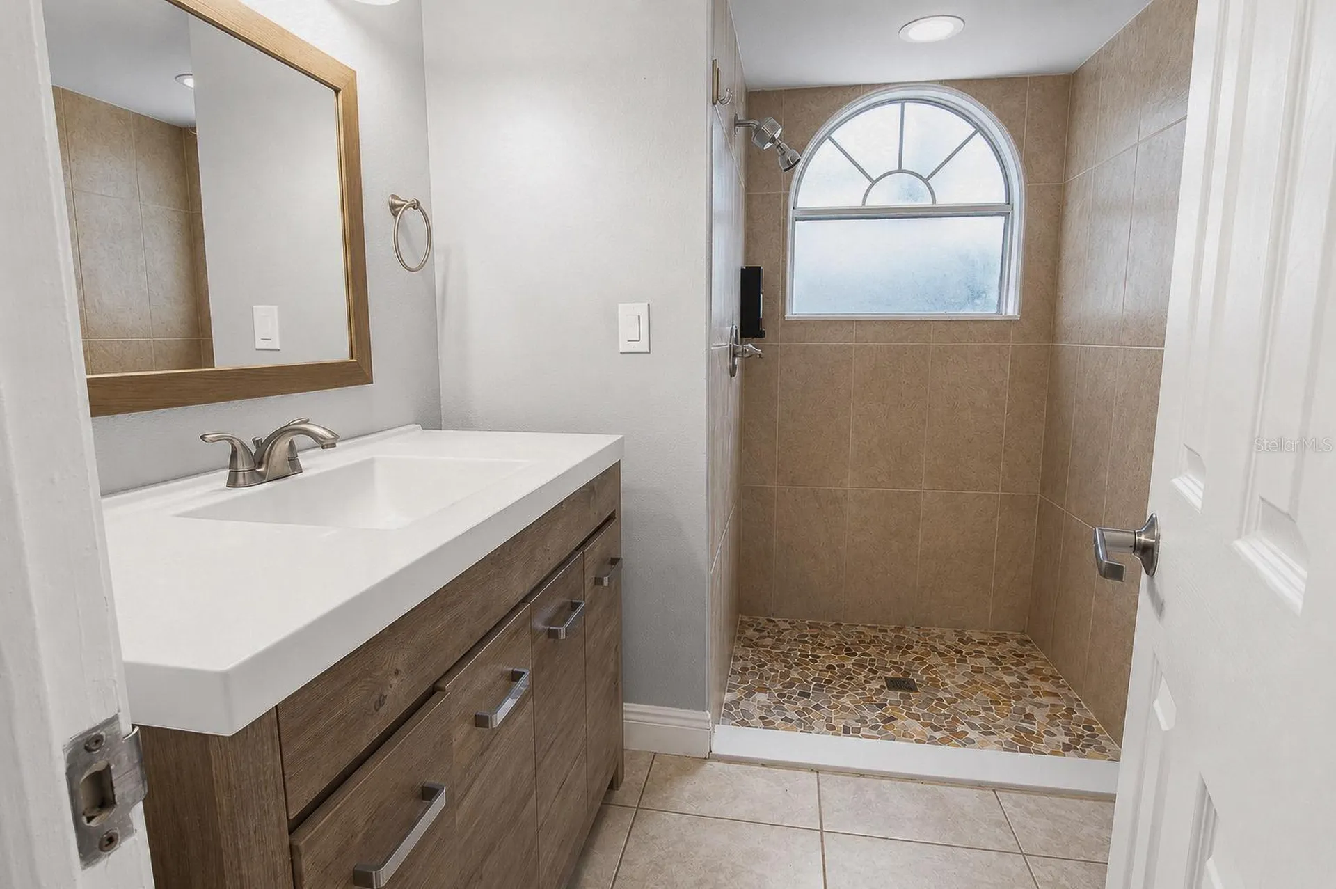 2739 N Poinciana Boulevard Kissimmee FL 34746