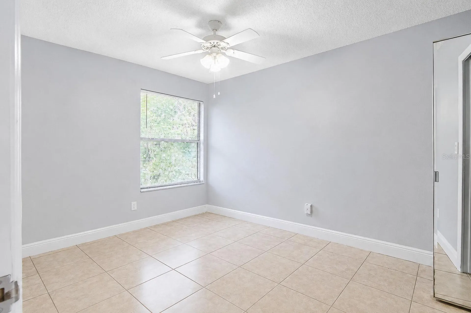 2739 N Poinciana Boulevard Kissimmee FL 34746