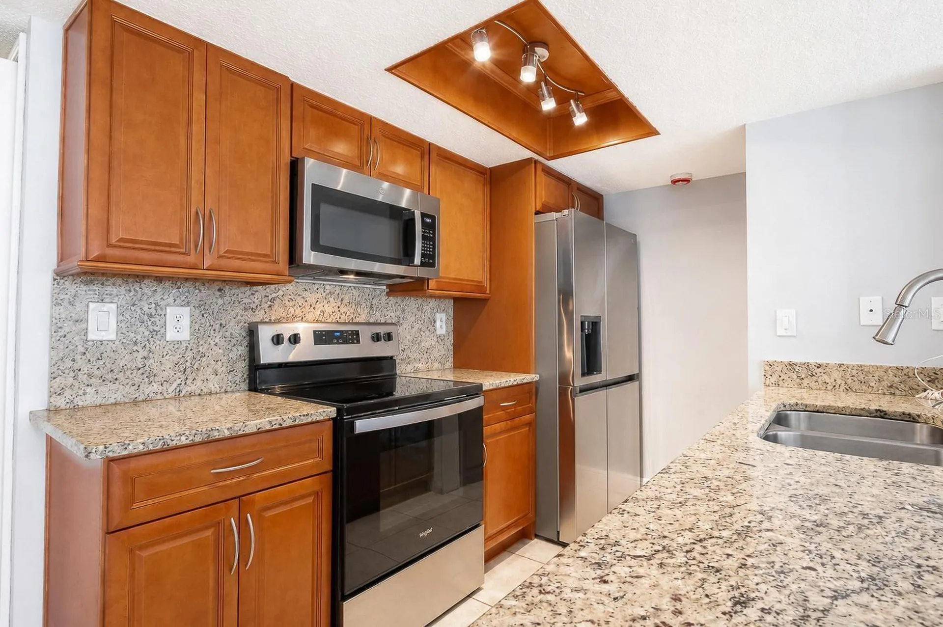 2739 N Poinciana Boulevard Kissimmee FL 34746
