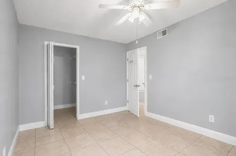 2739 N Poinciana Boulevard Kissimmee FL 34746