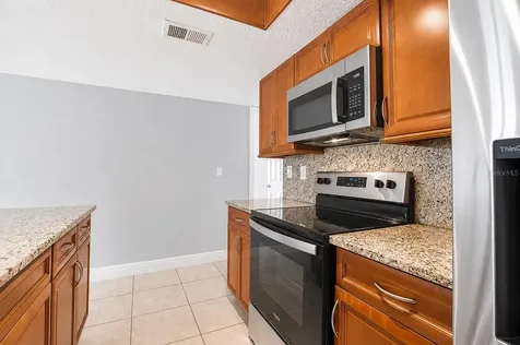 2739 N Poinciana Boulevard Kissimmee FL 34746