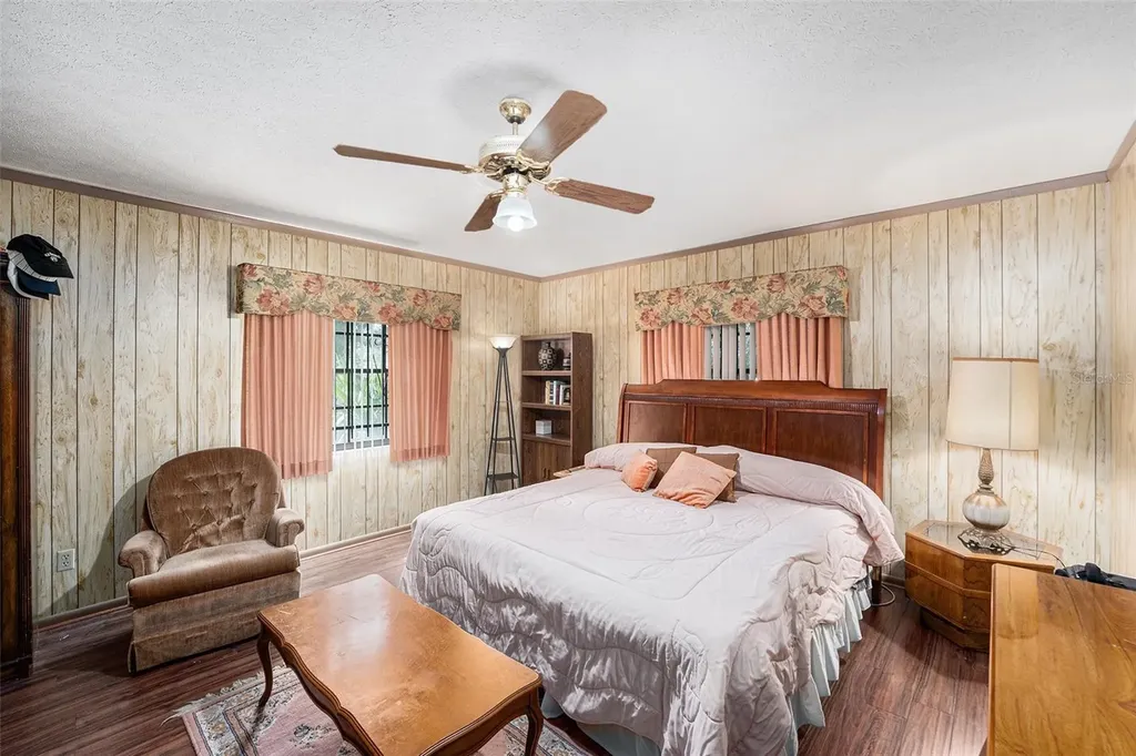 5105 N 45th Street Tampa FL 33610