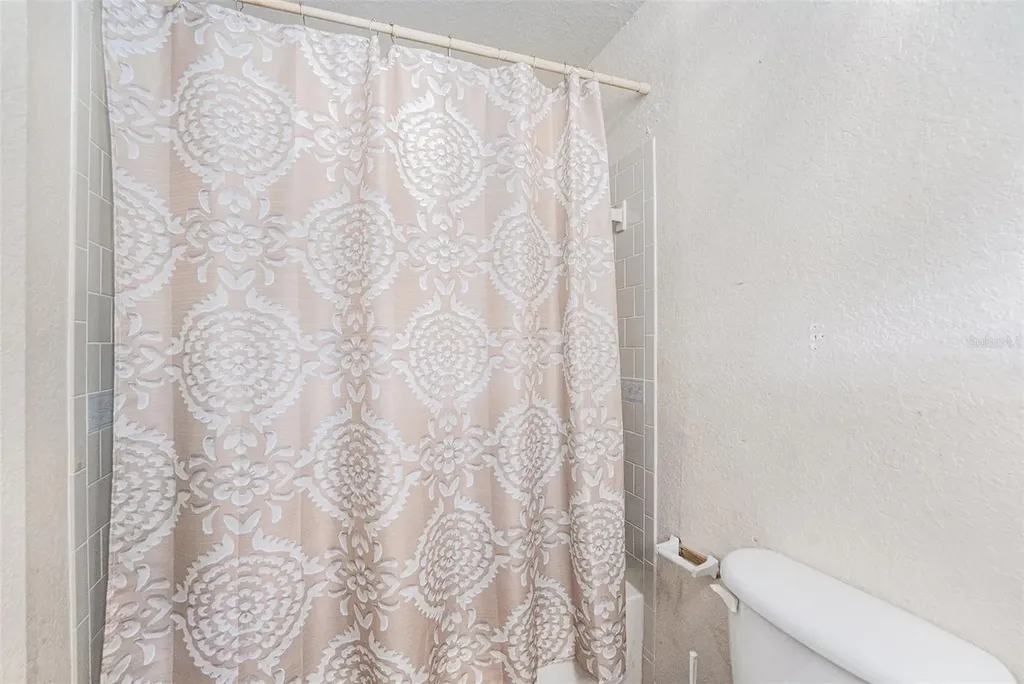 5105 N 45th Street Tampa FL 33610