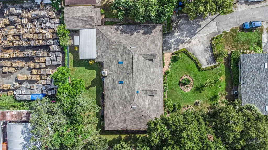 5105 N 45th Street Tampa FL 33610
