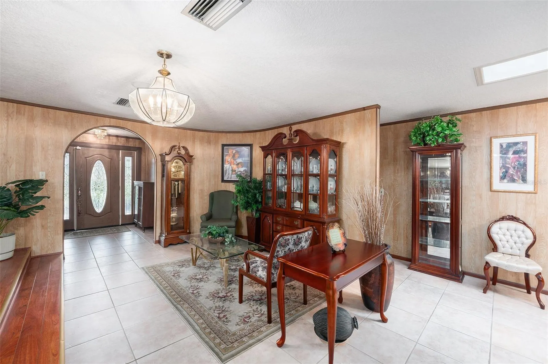 5105 N 45th Street Tampa FL 33610