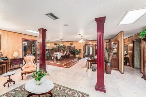 5105 N 45th Street Tampa FL 33610
