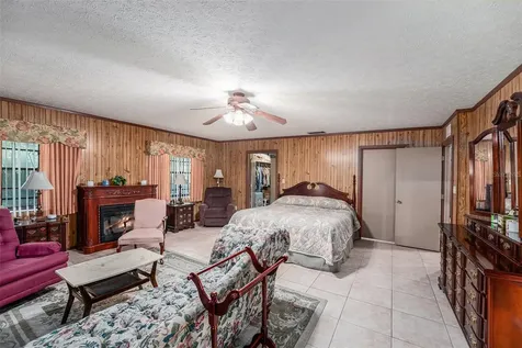5105 N 45th Street Tampa FL 33610