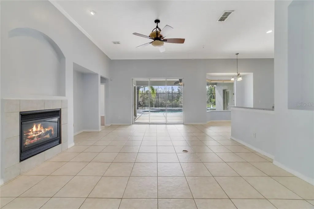 1434 Anna Catherine Drive Orlando FL 32828