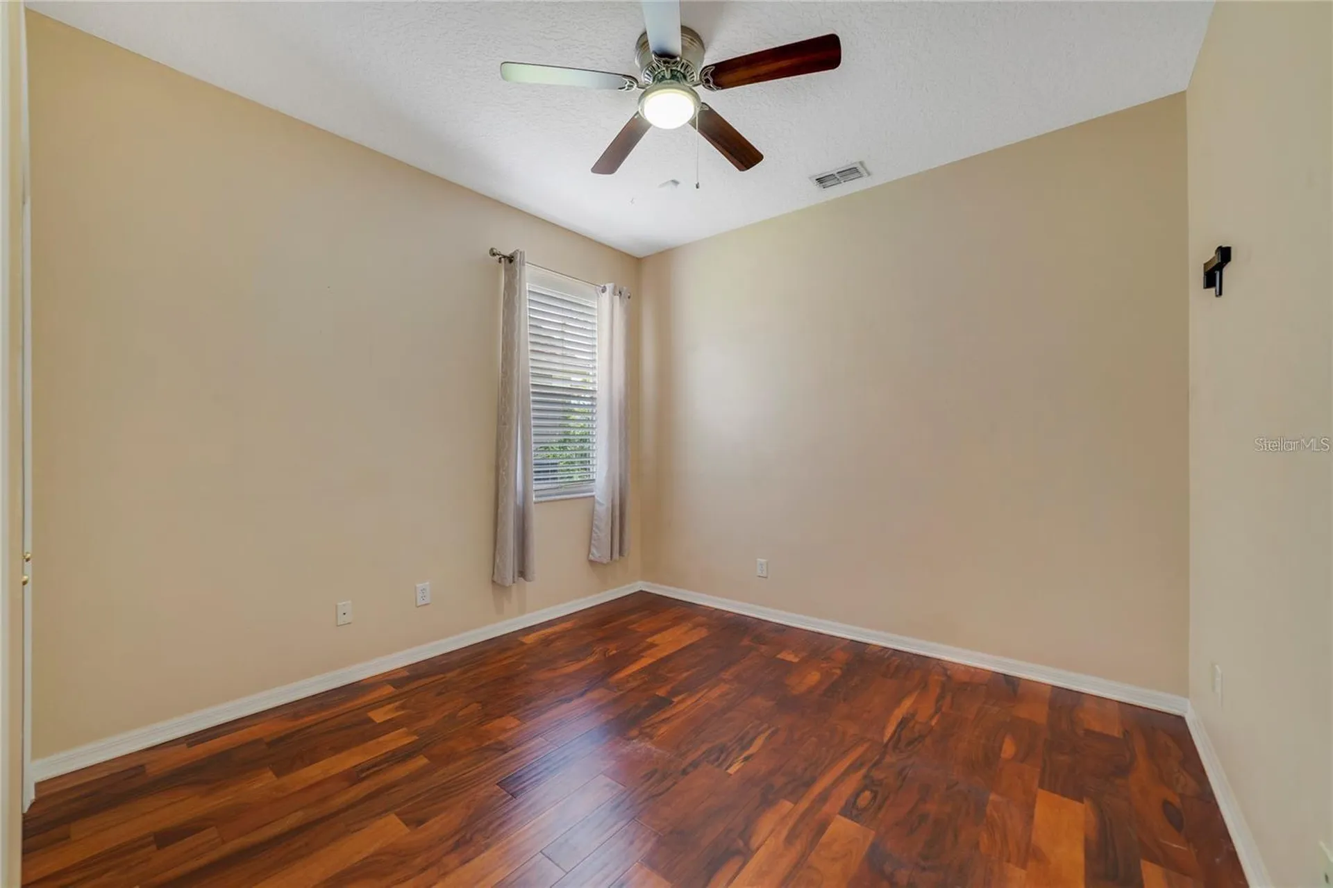 1434 Anna Catherine Drive Orlando FL 32828