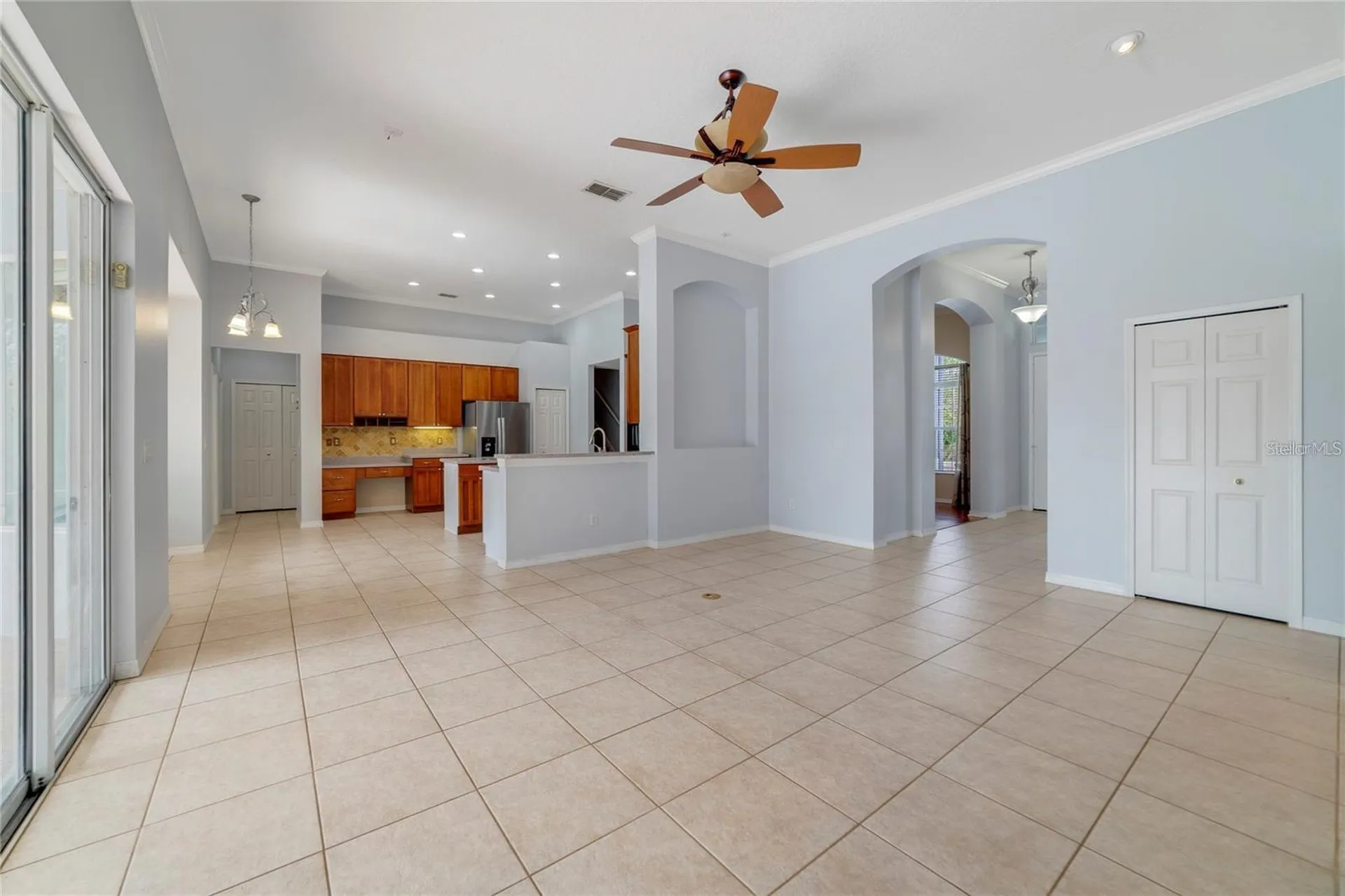 1434 Anna Catherine Drive Orlando FL 32828