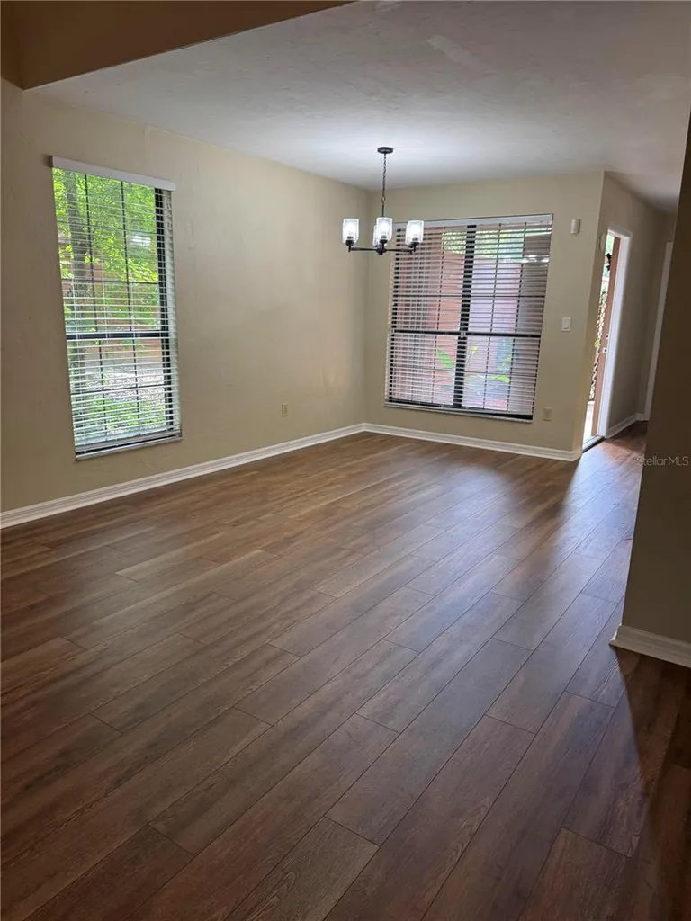 5510 SW 8th Place Gainesville FL 32607