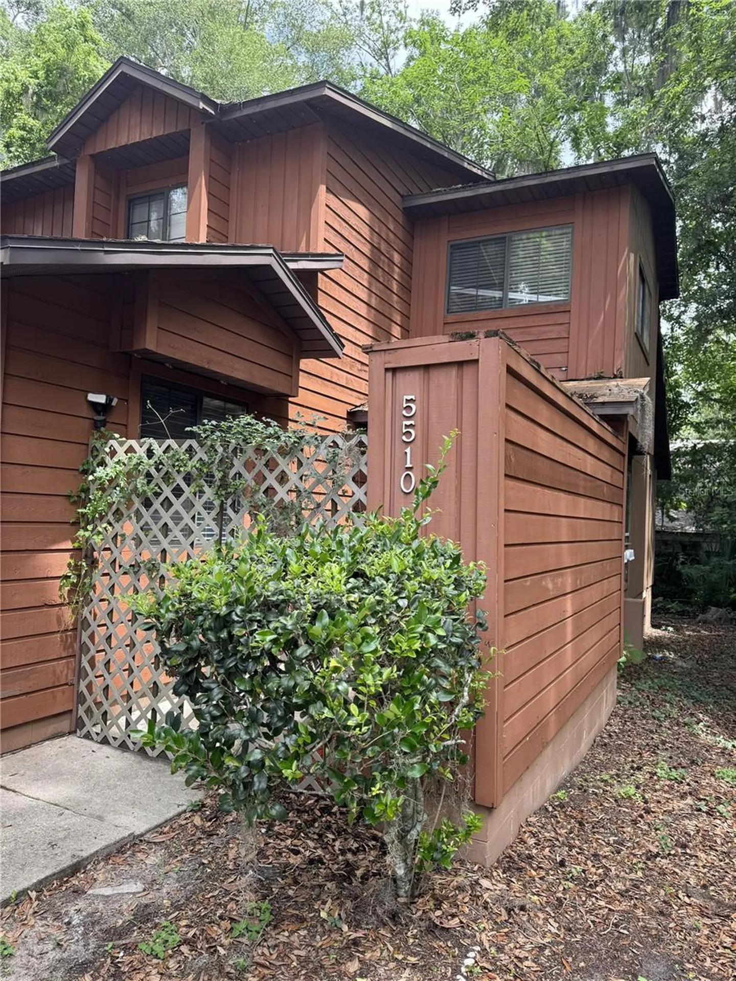 5510 SW 8th Place Gainesville FL 32607