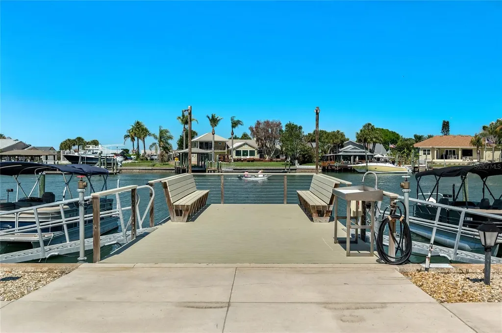 315 N Causeway New Smyrna Beach FL 32169