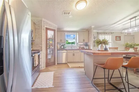 2236 1/2 Ellie Road Auburndale FL 33823